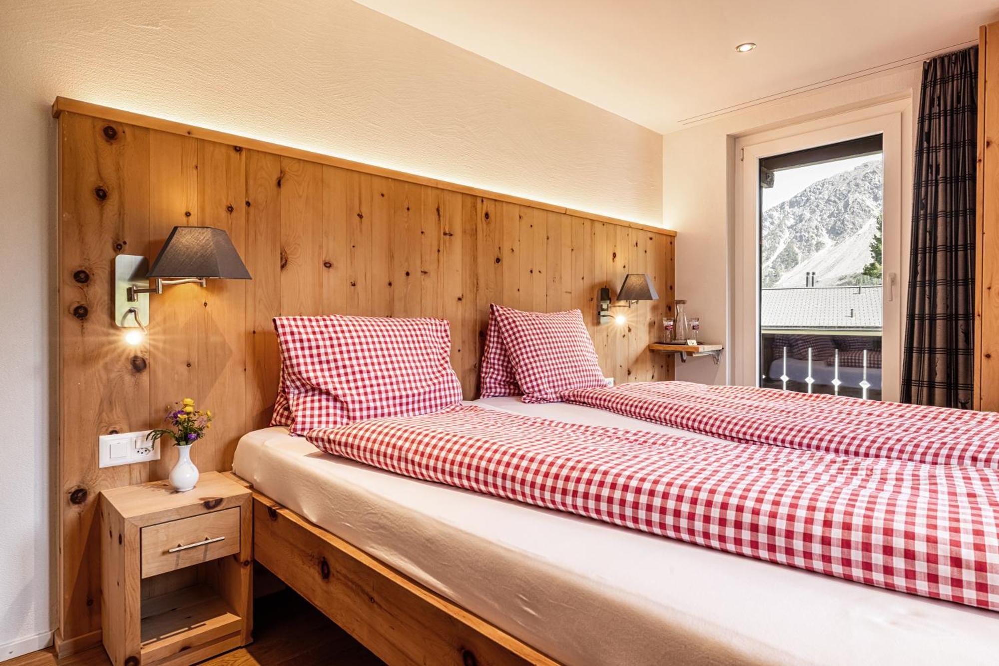 Erzhorn Hotel Arosa Ngoại thất bức ảnh